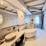 Delle Rose A Luxury Boutique 4*