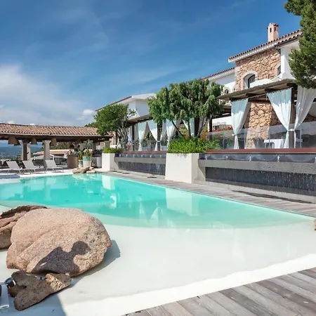 Delle Rose A Luxury Boutique Porto Cervo