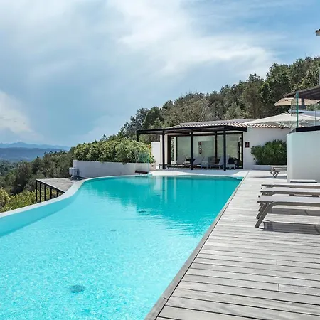 Delle Rose A Luxury Boutique Porto Cervo