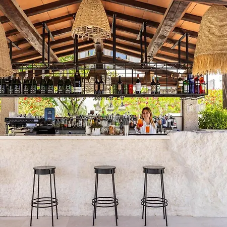 Delle Rose A Luxury Boutique Πόρτο Τσέρβο