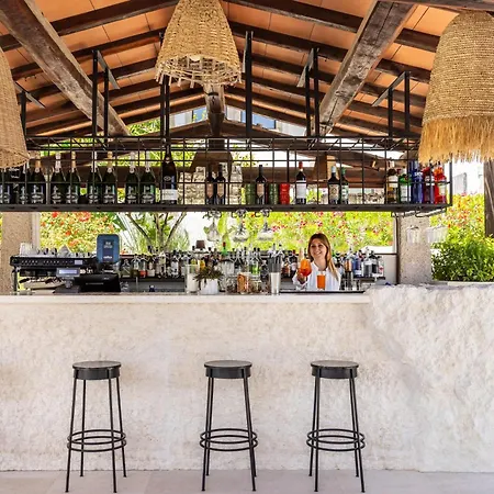 Delle Rose A Luxury Boutique Porto Cervo