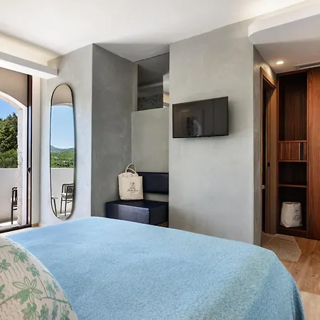 Delle Rose A Luxury Boutique Hotel