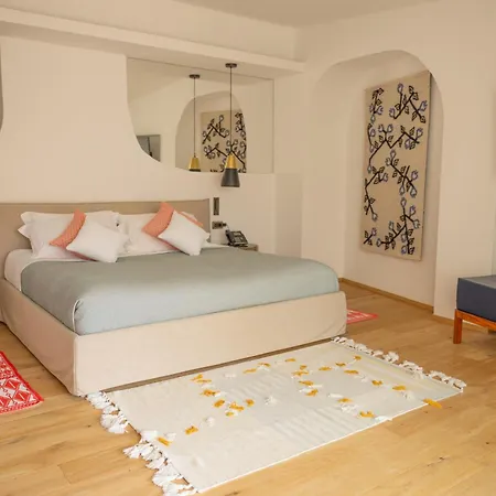 Ξενοδοχείο Delle Rose A Luxury Boutique 4*