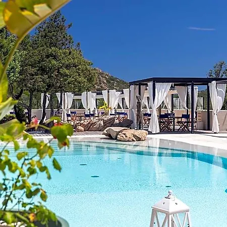Delle Rose A Luxury Boutique ホテル 4*