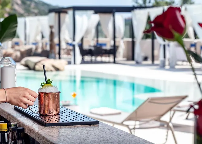 Delle Rose A Luxury Boutique Ξενοδοχείο Πόρτο Τσέρβο