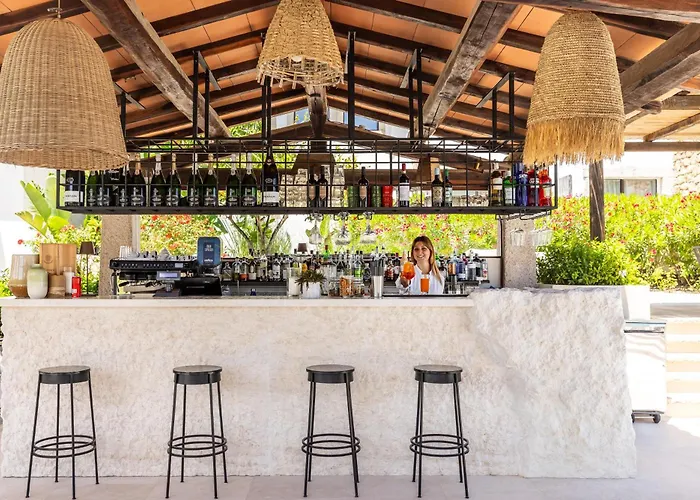 Delle Rose A Luxury Boutique Porto Cervo