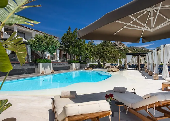 Delle Rose A Luxury Boutique Πόρτο Τσέρβο