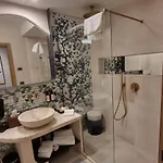 Delle Rose A Luxury Boutique Hotell