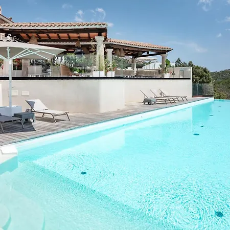 Delle Rose A Luxury Boutique 4* Порто-Черво